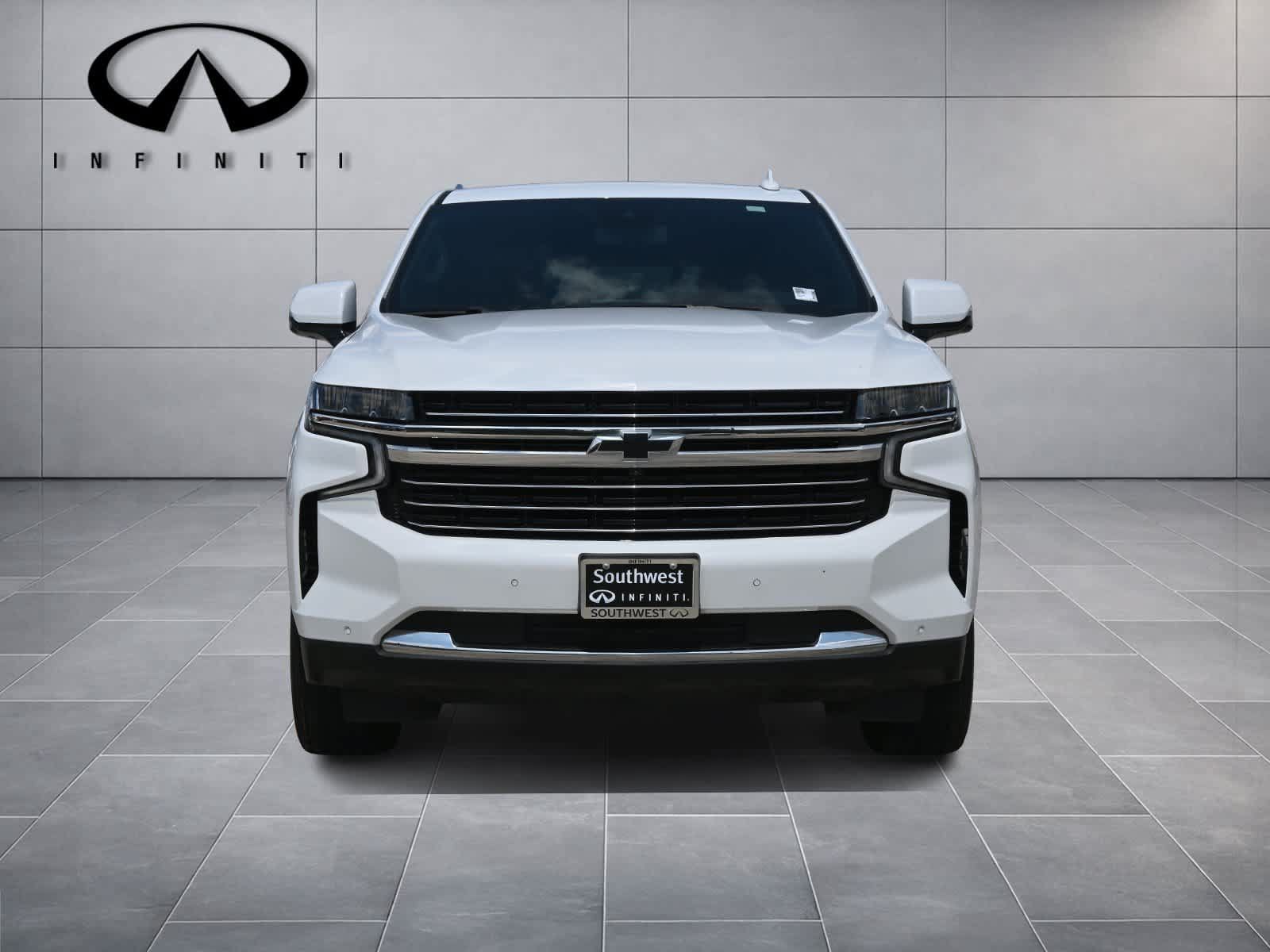 Used 2023 Chevrolet Tahoe LT w/ Luxury Package RWD image 2