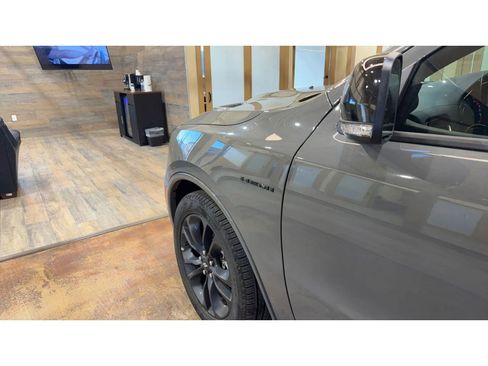 Used 2025 Dodge Durango R/T w/ Blacktop Package image 8