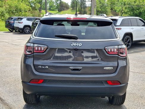 Certified 2024 Jeep Compass Latitude AWD/4WD image 5
