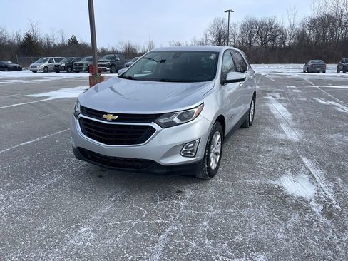 Used 2019 Chevrolet Equinox LT w/ Driver Convenience Package image 1