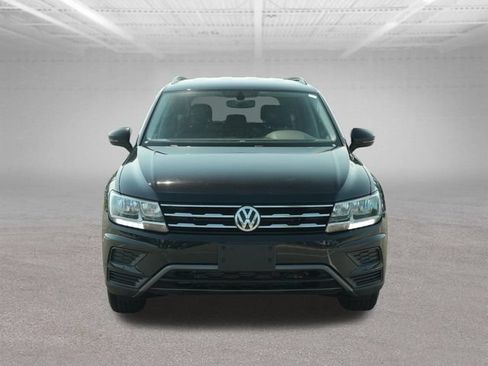 Used 2021 Volkswagen Tiguan SE AWD/4WD image 2