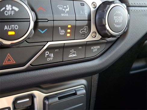 New 2026 Jeep Wrangler Sahara image 21