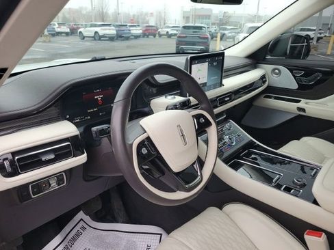 Certified 2024 Lincoln Aviator Black Label w/ Jet Package image 30