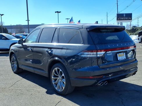 Used 2023 Lincoln Aviator Grand Touring w/ Elements Package Plus image 4