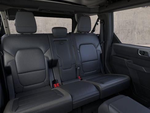 New 2026 Ford Bronco Outer Banks AWD/4WD image 11