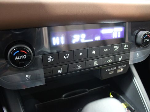 New 2026 Subaru Outback Touring XT AWD/4WD image 16