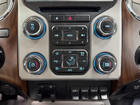 Used 2016 Ford F350 Lariat w/ Chrome Package AWD/4WD image 25
