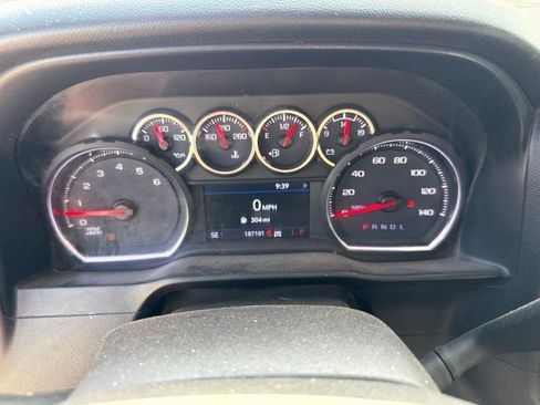Used 2020 Chevrolet Silverado 2500 LT w/ All Star Edition AWD/4WD image 17