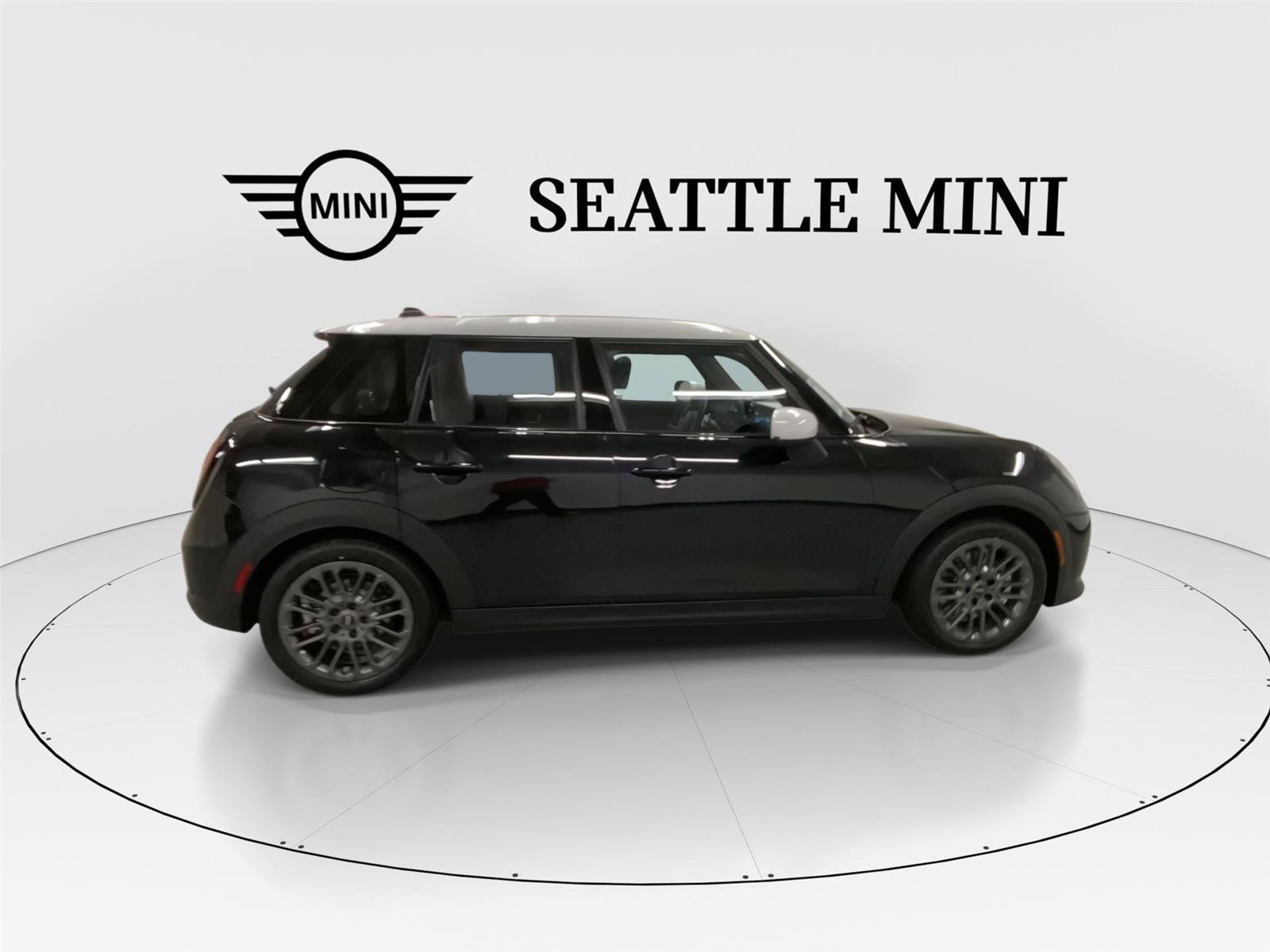 New 2026 MINI Cooper 4-Door Hardtop FWD image 12
