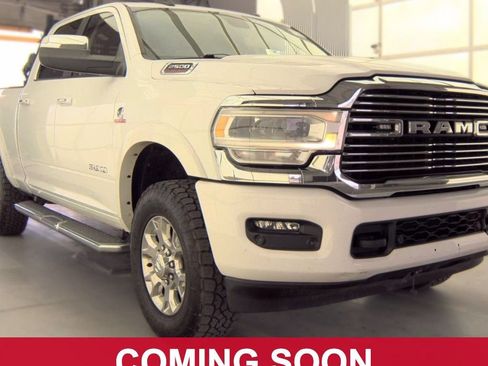 Used 2022 RAM 2500 Laramie AWD/4WD image 3