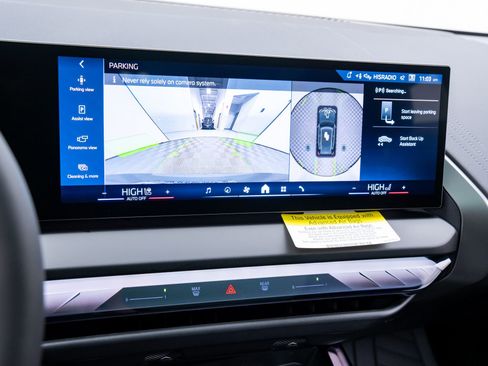 New 2026 BMW X3 xDrive30 w/ Premium Package image 26