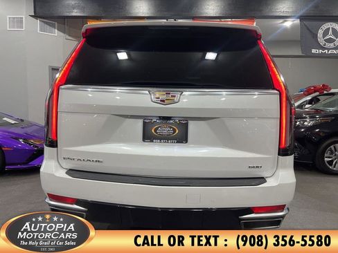 Used 2024 Cadillac Escalade Premium Luxury image 53