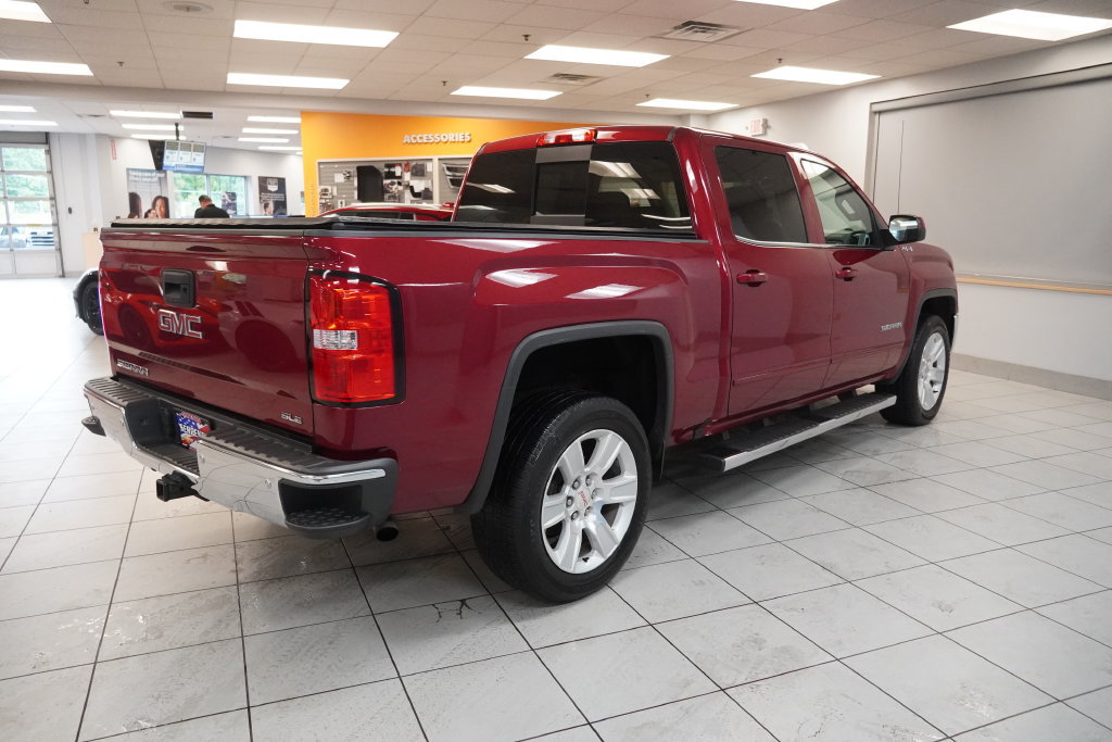 Used 2018 GMC Sierra 1500 SLE w/ SLE Value Package AWD/4WD image 6