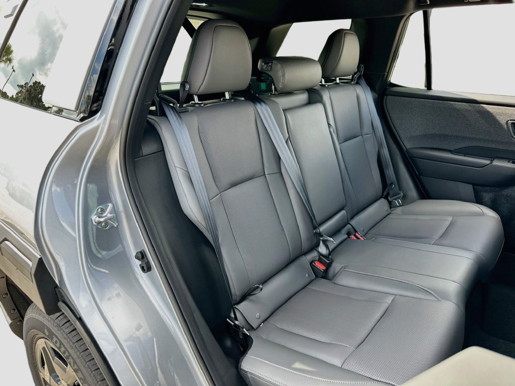 New 2026 Subaru Outback Limited AWD/4WD image 29