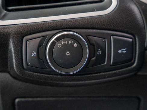 Used 2018 Ford Edge SEL w/ Equipment Group 201A image 43