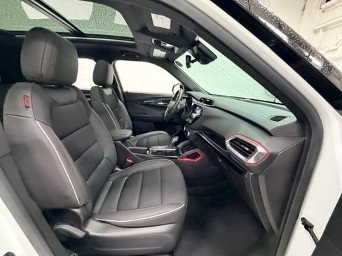 Certified 2023 Chevrolet TrailBlazer RS w/ Sun and Liftgate Package FWD image 26