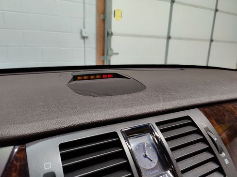 Used 2007 Cadillac DTS Performance FWD image 45