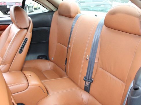 Used 2003 Lexus SC 430 Convertible RWD image 17