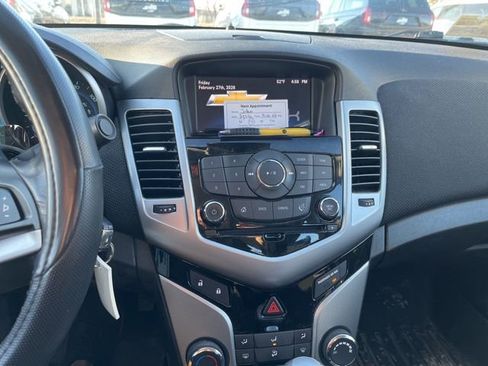 Used 2013 Chevrolet Cruze Eco image 20
