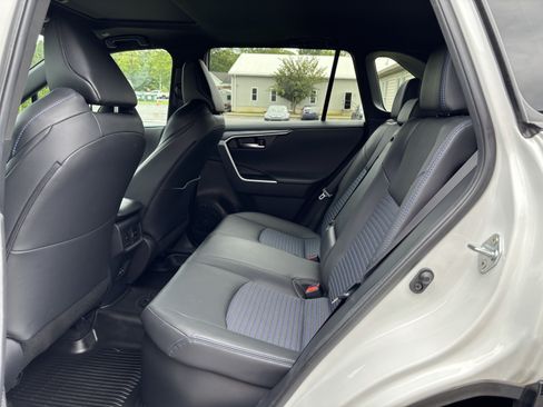 Used 2024 Toyota RAV4 XSE w/ Weather Package AWD/4WD image 14