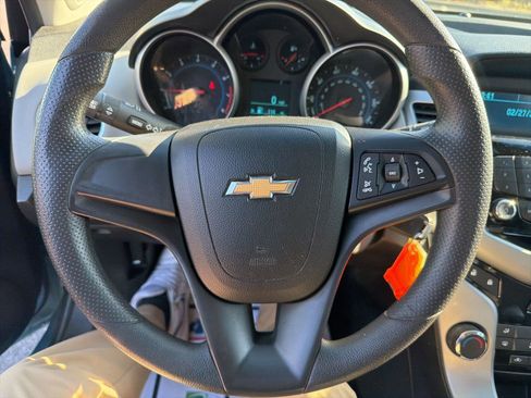 Used 2012 Chevrolet Cruze LS w/ Connectivity Package image 13