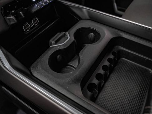 Used 2024 RAM 2500 Big Horn w/ Off Road Package image 22