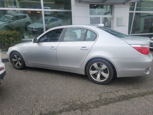Used 2004 BMW 530i Sedan image 12
