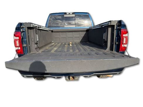 Used 2023 RAM 3500 Limited image 14