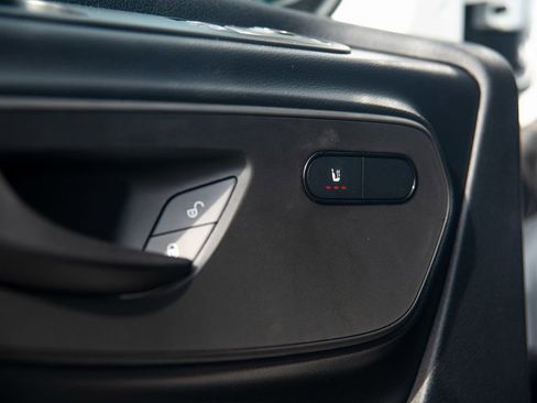 Used 2024 Mercedes-Benz Sprinter 3500 image 23