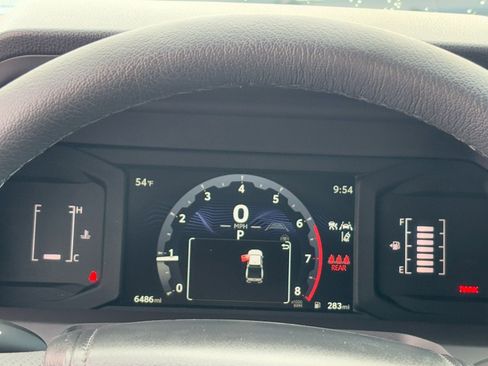 Certified 2025 Toyota Tacoma SR5 image 24