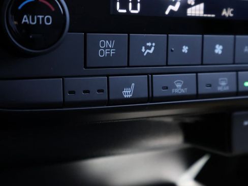 New 2026 Subaru Outback Limited image 40