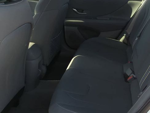 New 2026 Hyundai Elantra SEL Sport Premium image 21