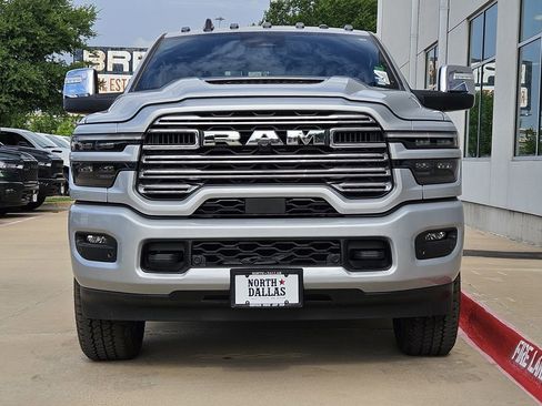 New 2026 RAM 2500 Laramie AWD/4WD image 5