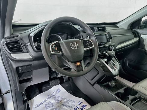 Used 2017 Honda CR-V LX image 9