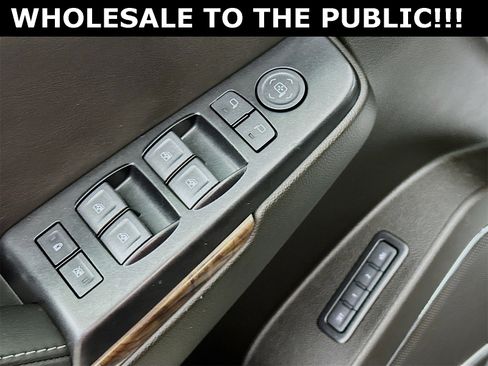 Used 2019 Chevrolet Tahoe LT image 19