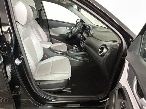 Used 2023 Hyundai Kona Limited AWD/4WD image 36