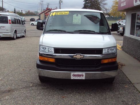 Used 2014 Chevrolet Express 1500 LT w/ LT Preferred Equipment Group AWD/4WD image 3
