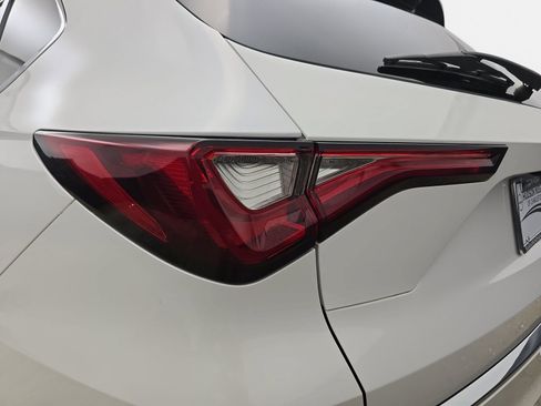 Used 2024 Acura MDX FWD image 32
