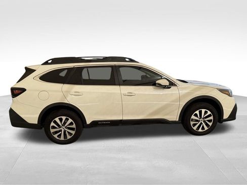 Used 2022 Subaru Outback Premium w/ Popular Package #1 AWD/4WD image 8