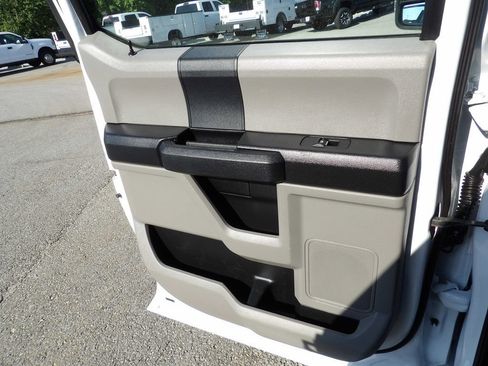Used 2017 Ford F350 XL w/ Power Equipment Group RWD image 29