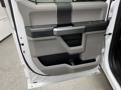 Used 2015 Ford F150 XLT w/ Equipment Group 301A Mid image 40