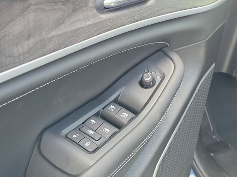 New 2026 Jeep Grand Cherokee L Limited image 17