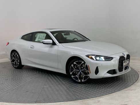 Used 2026 BMW 430i xDrive Coupe w/ Premium Package AWD/4WD image 6