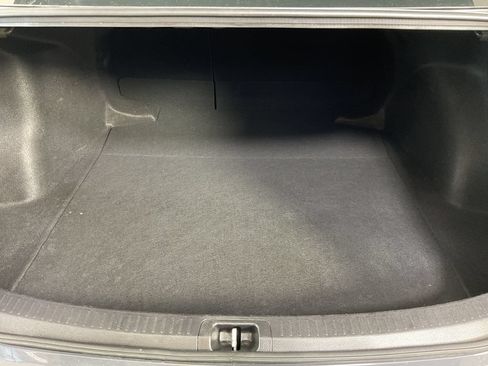 Used 2025 Toyota Corolla LE FWD image 20