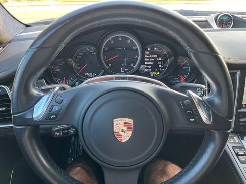Used 2012 Porsche Panamera Turbo S image 90