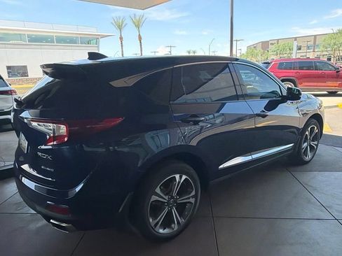 Used 2023 Acura RDX AWD w/ Advance Package image 4