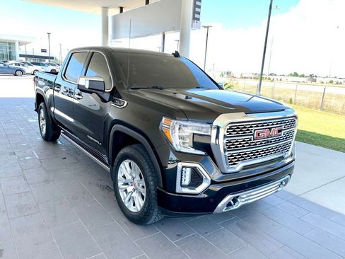 Used 2019 GMC Sierra 1500 Denali w/ Technology Package image 3