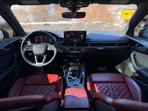 Used 2021 Audi S4 Premium Plus w/ Premium Plus Package image 17