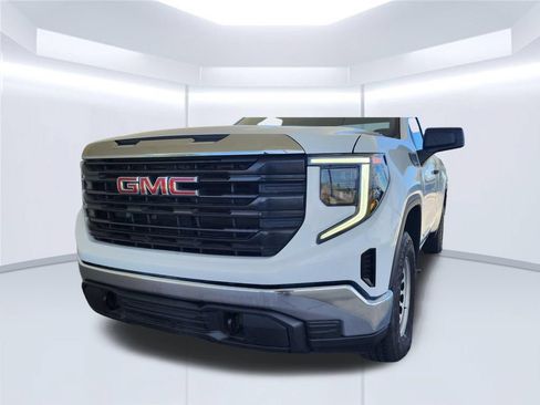 Used 2023 GMC Sierra 1500 Pro w/ Convenience Package AWD/4WD image 2