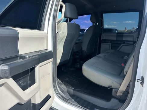 Used 2019 Ford F250 XL w/ Power Equipment Group AWD/4WD image 29